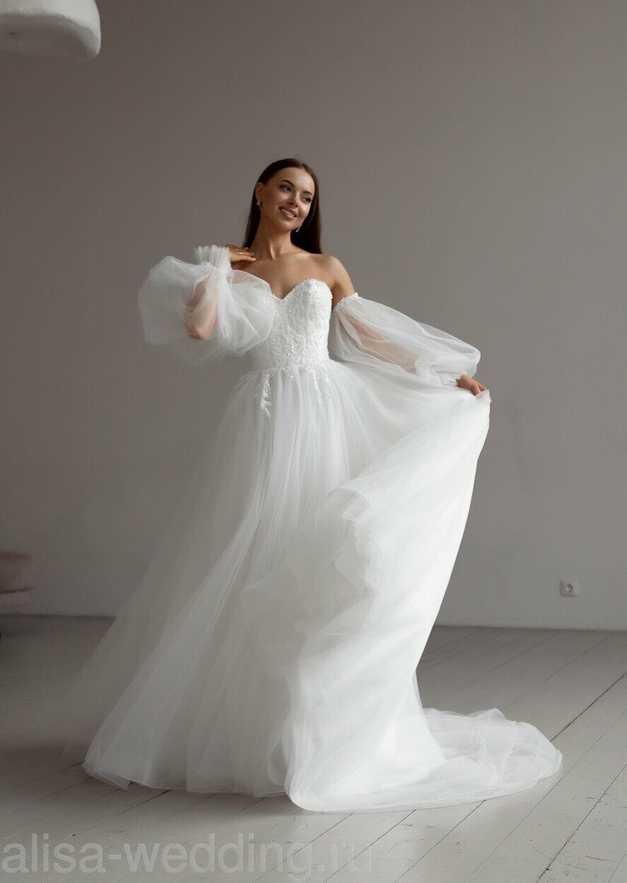 "Sisi" - Балконетное свадебное платье со съёмными рукавами